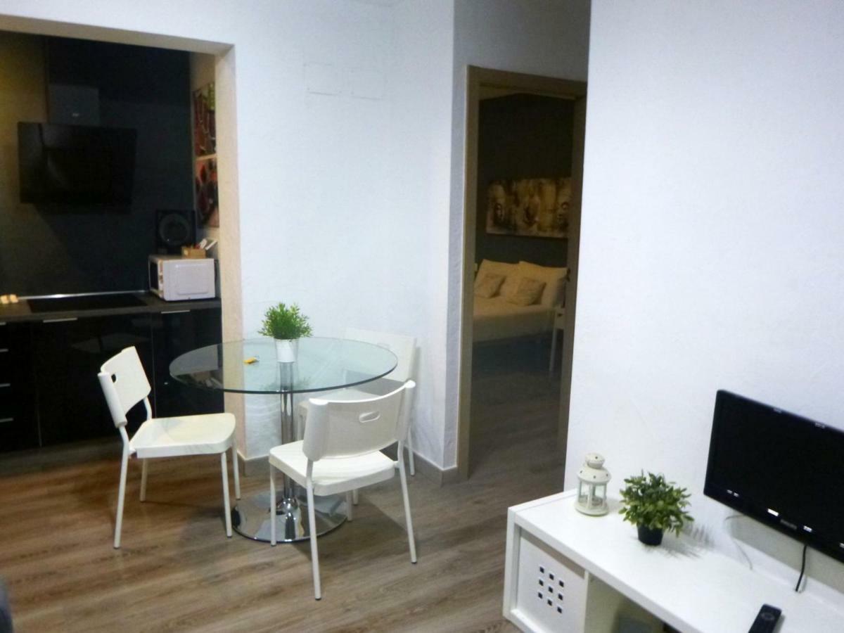 Bonito Apartamento, confortable y bien comunicado Apartamento Valencia Exterior foto